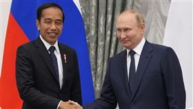 印尼總統佐科威訪問俄羅斯。（圖／美聯社／達志影像）