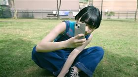 暈船神曲「建國路」出ＭＶ！甜蜜男友視角全是愛　網全淚崩 圖/翻攝自YT