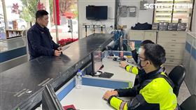 花蓮新城分局新城派出所副所長陳瑞欽。（圖／翻攝畫面）