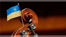 烏克蘭國會提案，禁止某些俄國音樂在媒體與公共空間播放——被限制的對象為1991年後俄羅斯聯邦公民演奏或創作的音樂，不過譴責俄烏戰爭者除外——該案受到450位議員中303人的支持，以壓倒性的票數通過。