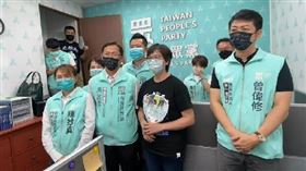 ▲蔡壁如出席全台大眾走-高雄場。（圖／民眾黨提供）