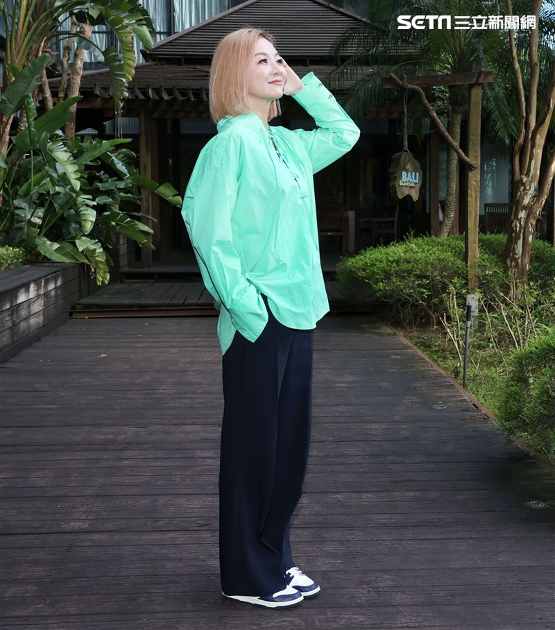 女模花花三立新聞網專訪。（記者邱榮吉/攝影）