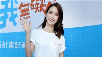 甜收胡宇威卡片　陳庭妮首談伴娘名單