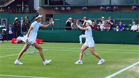 ▲詹皓晴、青山修子挺進溫網女雙16強。（圖／翻攝自詹皓晴臉書）