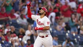 ▲費城人新秀哈爾（Darick Hall）生涯前3安都是全壘打。（圖／美聯社／達志影像）