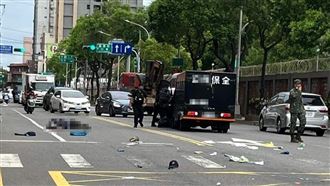 桃園騎士外側鬼切　運鈔車撞擊慘死