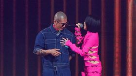 具俊曄小S陶晶瑩金曲獎。（圖／台視提供）