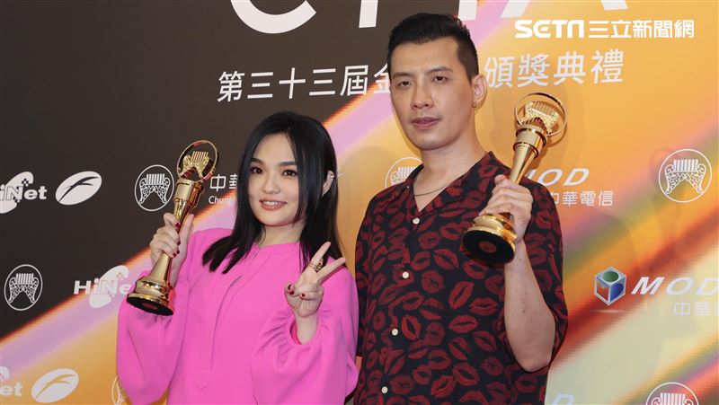 徐佳瑩奪金曲不能再孕？他怕會失業