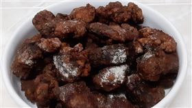 血合肉,鮪魚,東港,排骨酥(翻攝自 爆廢公社公開版)