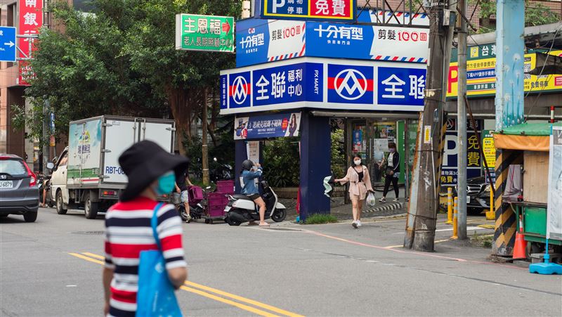 護理師全聯聽2句廣播　秒衝停車場