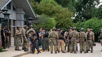 美國遊行爆槍擊案　嫌犯抓到了