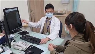 胸部大「易罹患乳癌」？醫揭小胸優勢