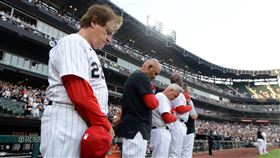 ▲芝加哥白襪賽前為槍擊案默哀。（圖／美聯社／達志影像）