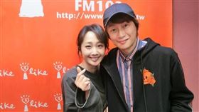 吳建恆與朱俐靜在節目最後同框，朱俐靜還燦笑比手指愛心。（圖／翻攝自bgmken IG）