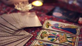 俄國持續和親西方國家烏克蘭交戰，愈來愈多俄國人轉向占星師求助，詢問未來。（示意圖／翻攝自Pixabay圖庫）
