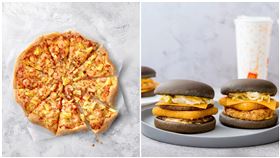 微牽絲起司排雙牛堡與微牽絲起司排脆豬堡，麥當勞提供