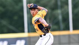 ▲中信兄弟王鴻程 （圖／記者林敬旻攝）