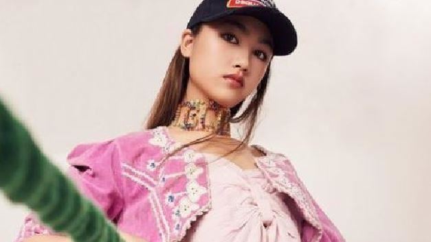 任達華女兒近照曝光！變身性感小女人