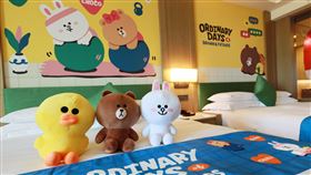 麗寶樂園渡假區今年暑假與超人氣角色明星「LINE FRIENDS」攜手合作推出主題房，麗寶樂園渡假區提供