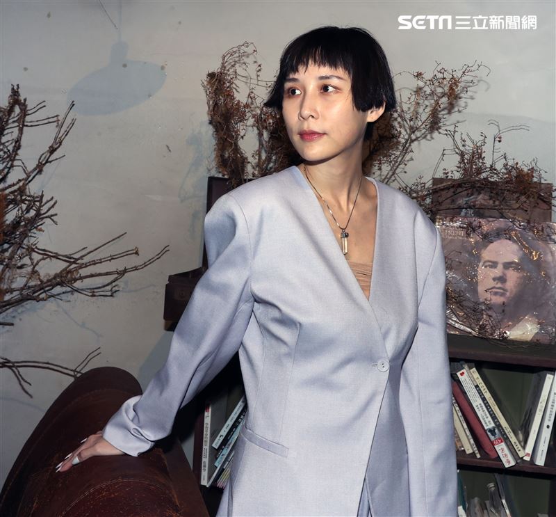 葉穎三立新聞網專訪。（記者邱榮吉/攝影）