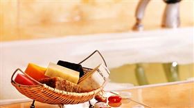 熱水,護膚油,肥皂水,吸盤,蛋清,（圖／pixabay）