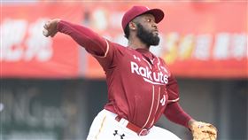 索沙優質先發獲MVP  桃猿勝獅拿下7連勝中職樂天桃猿隊延續連勝氣勢，15日與統一獅隊交手，投手索沙8局失2分優質先發，率隊以7比2拿下近期7連勝，索沙（圖）獲選單場最有價值球員。（樂天桃猿隊提供）中央社記者謝靜雯傳真  111年5月15日