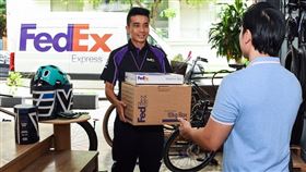 eBay賣家可享受聯邦快遞具競爭力的運輸服務，提供客戶優質配送體驗。（圖／聯邦快遞提供）