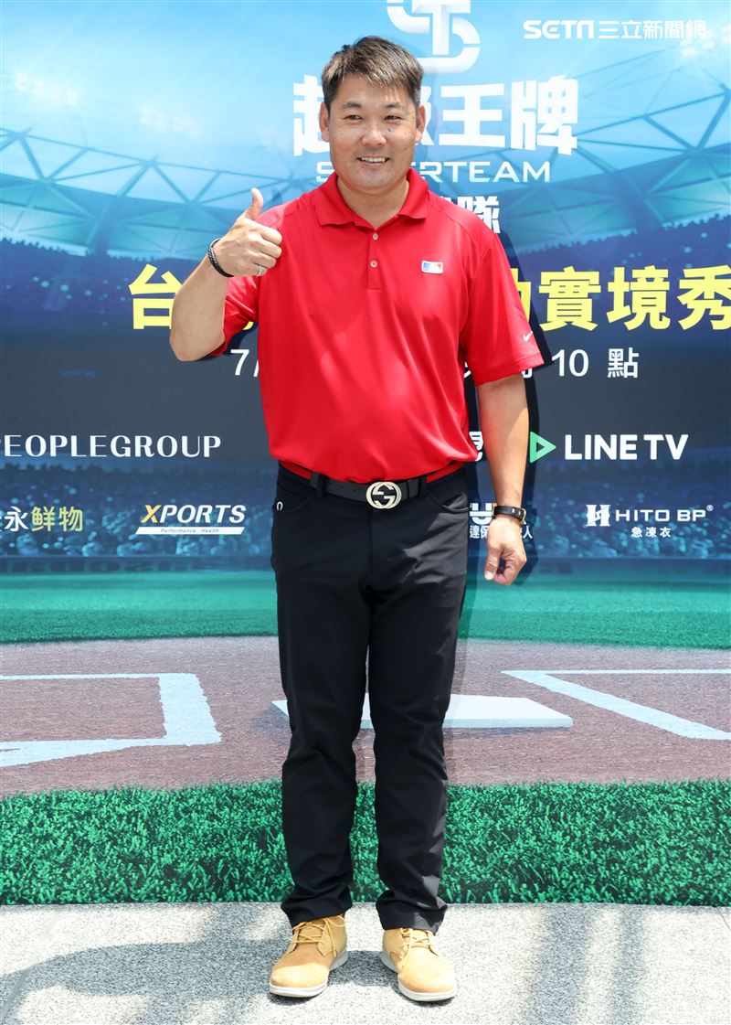 中職盜壘王黃甘霖出席體育實境秀「超級王牌棒球隊」首映會。（記者邱榮吉/攝影）