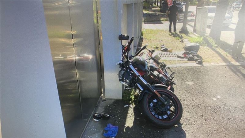 高雄保警車禍昏迷　家屬忍痛放棄急救