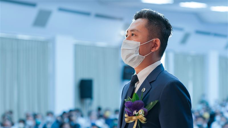 被批「低等閩南人」林智堅重砲回擊
