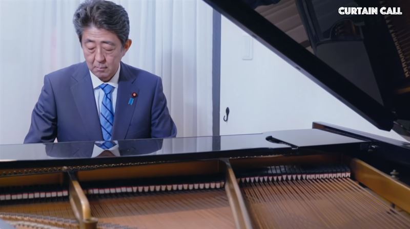 安倍311彈「花正在開」　日網哭慘