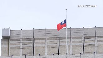 安倍晉三逝世！日台協會湧花束悼念