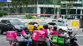 外送員(記者陳弋攝影)