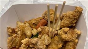 鹹酥雞4樣230元。（圖／翻攝自PTT）