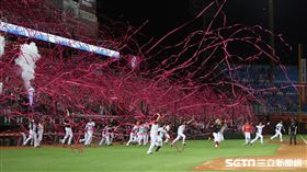 ▲樂天桃猿奪下中華職棒33年上半季冠軍。（圖／記者劉彥池攝影）