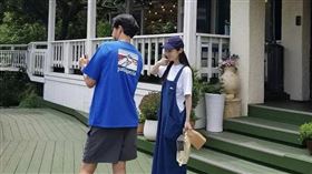 張娜拉度蜜月被直擊。（圖／翻攝自coffee_and_story_
IG）