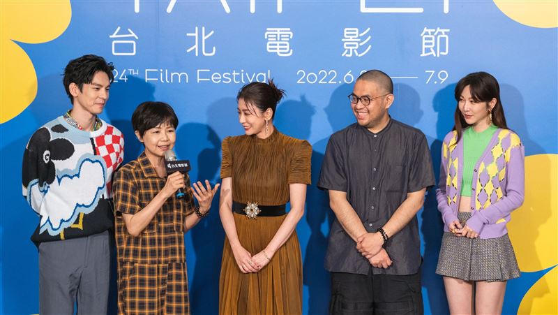 比莉新劇人氣第1　她曝心聲：是酷刑