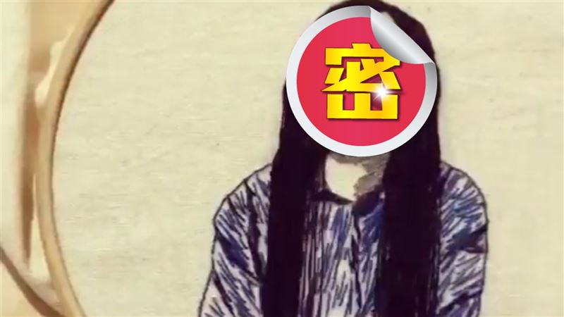 人形刺繡風中露笑　網嚇：這麼像他？
