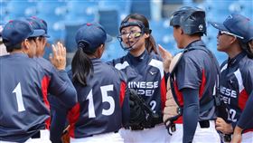 ▲中華女壘擊敗義大利晉級4強。（圖／體委會提供）