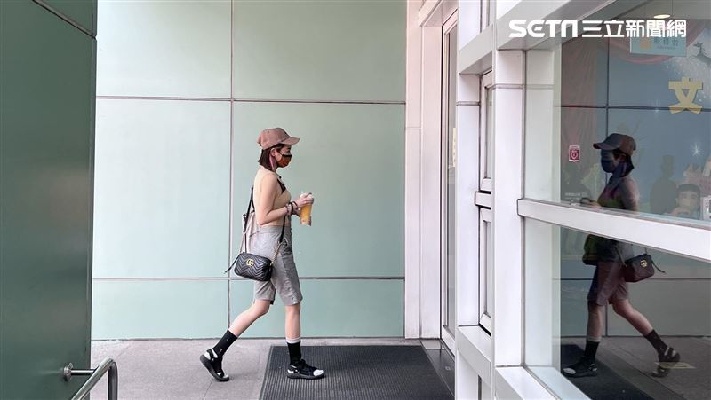 直擊黃嘉千排練場　離婚後最新狀況曝