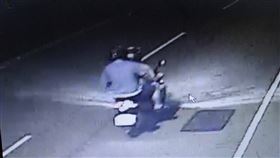 暑假徵車手面試反遭搶劫　兄弟檔落網（圖／翻攝畫面）