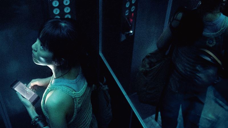 搭電梯誤闖陰間！女星接棒撞鬼超驚悚