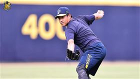 兄弟註冊日籍洋投牧田和久。（圖／中信兄弟提供）