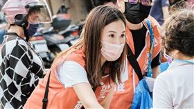 復航空難唯一倖存空姐 黃敬雅臉書