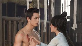 《星漢燦爛》由吳磊與趙露思主演（圖／愛奇藝國際站提供）