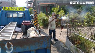 北有反光鏡菩薩　南有「爆閃燈阿伯」