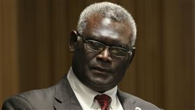 索羅門總理,蘇嘉瓦瑞,反對黨,記者會,負面影響