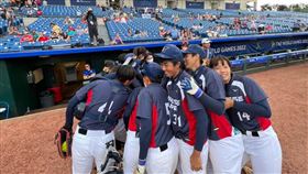 台灣女壘完封澳洲，世運會摘銅。（圖／翻攝自中華民國壘球協會臉書）