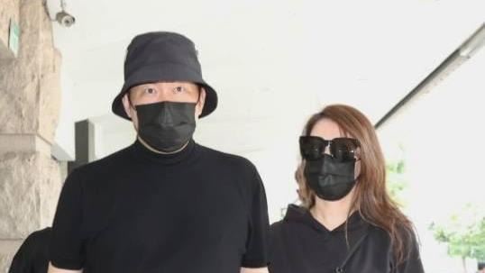 恐不辦大型告別式　曾國城不捨朱俐靜