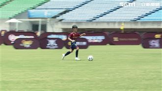 高雄國家體育場　700足球小將激戰